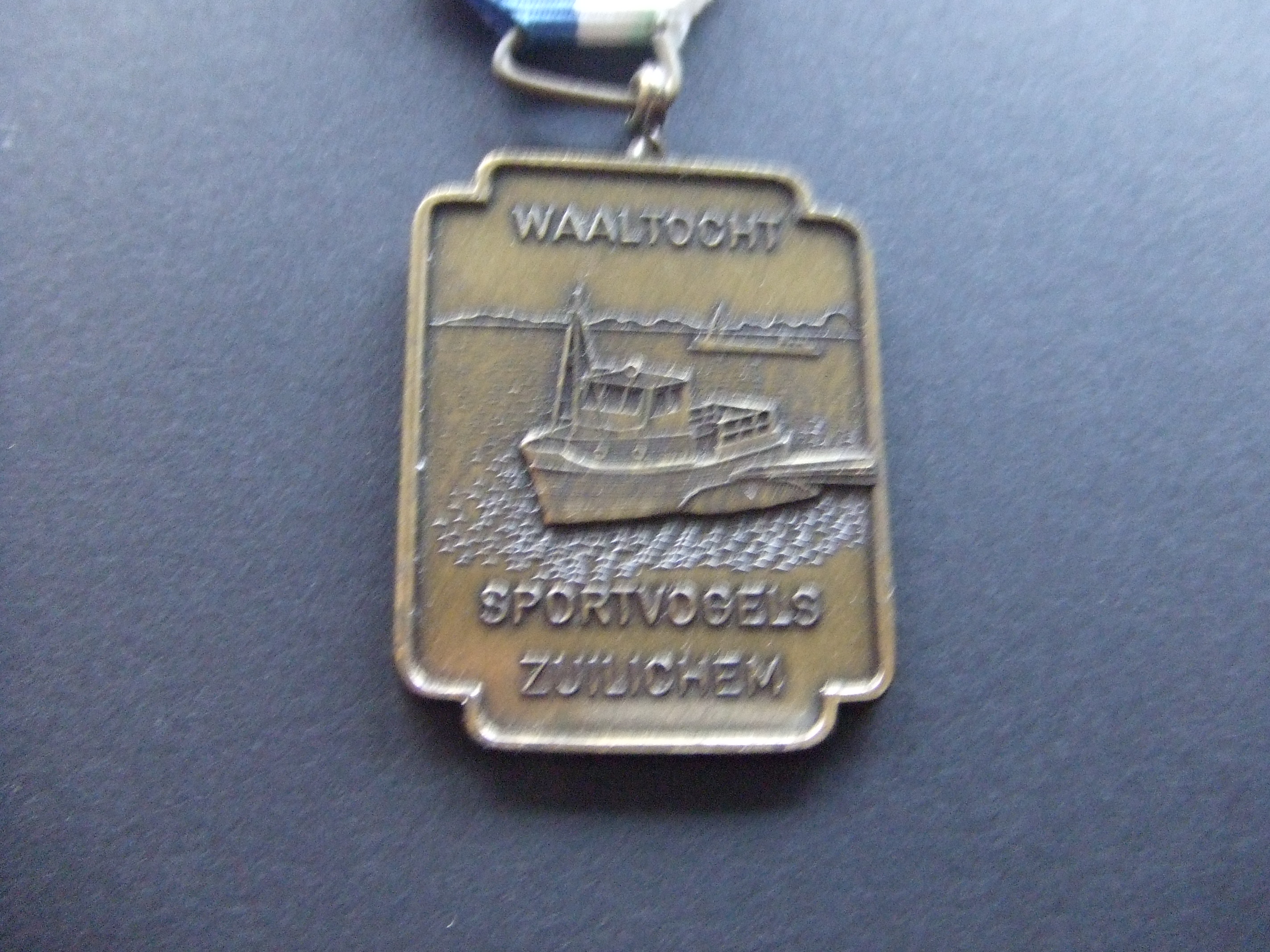 Zuilichem schip op de Waal